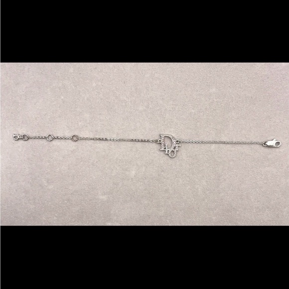 Auth Christian Dior CD Logo Pink
Rhinestones SV Bracelet - Picture 5 of 11